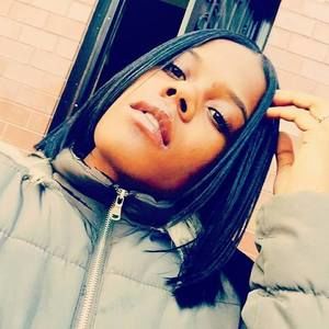 Meet your Posher, Riya